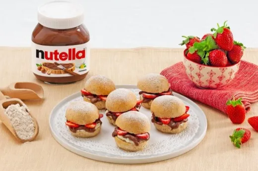 Мини-панини с NUTELLA и клубникой